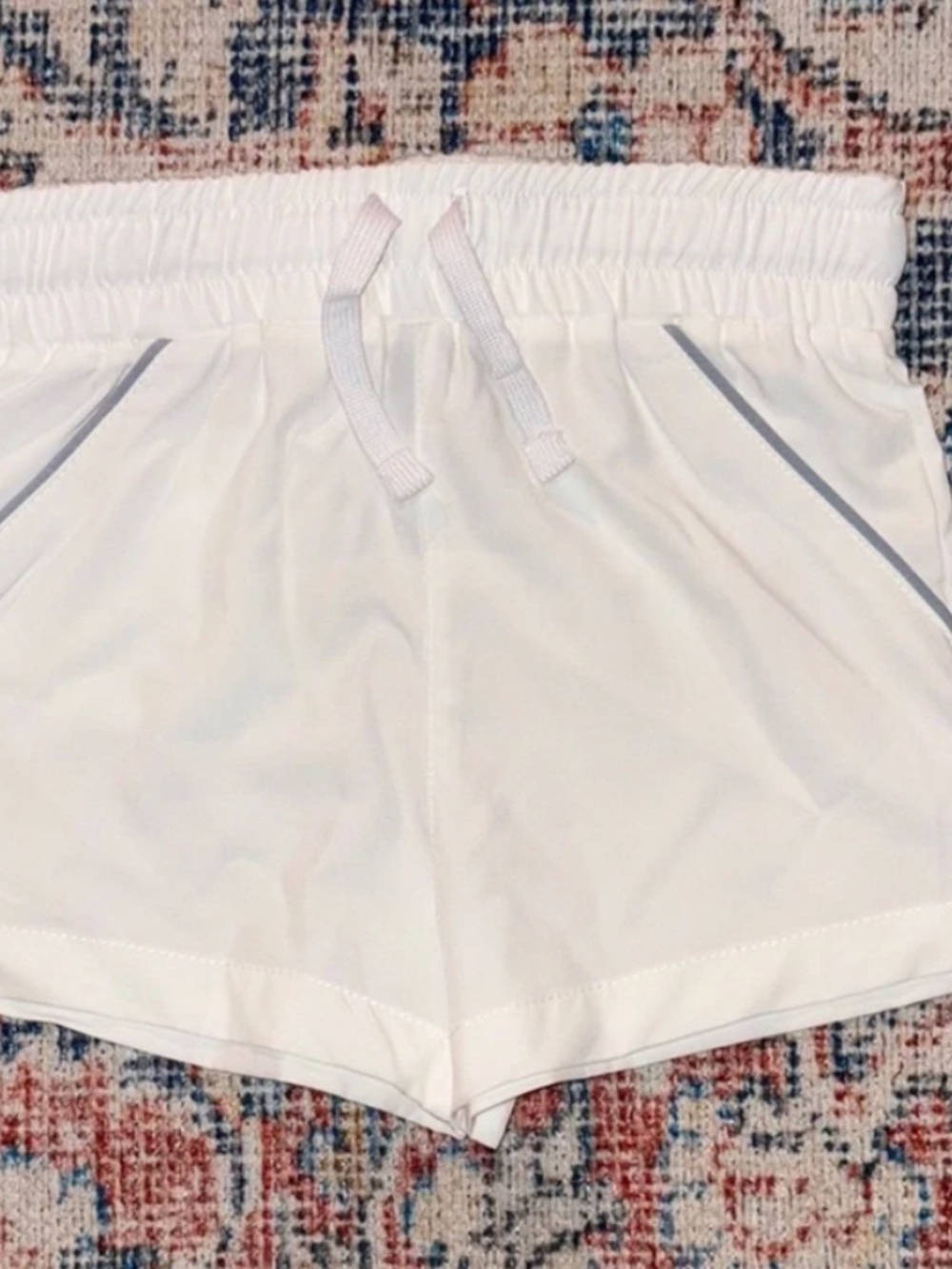 Cadets White Le Club Shorts? SZ 3/4 NWOT